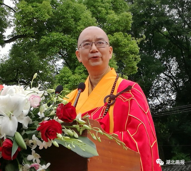 1800年当阳玉泉寺梵音回响,道伟大和尚"升座"拈香说法