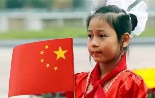 世界上竟然还有另一个中国：有解放军，还有六星红旗！震惊了！