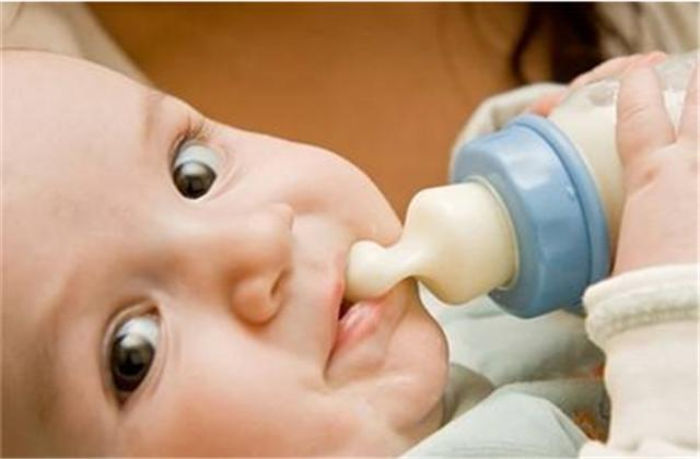 新生儿吃混合奶怎么吃