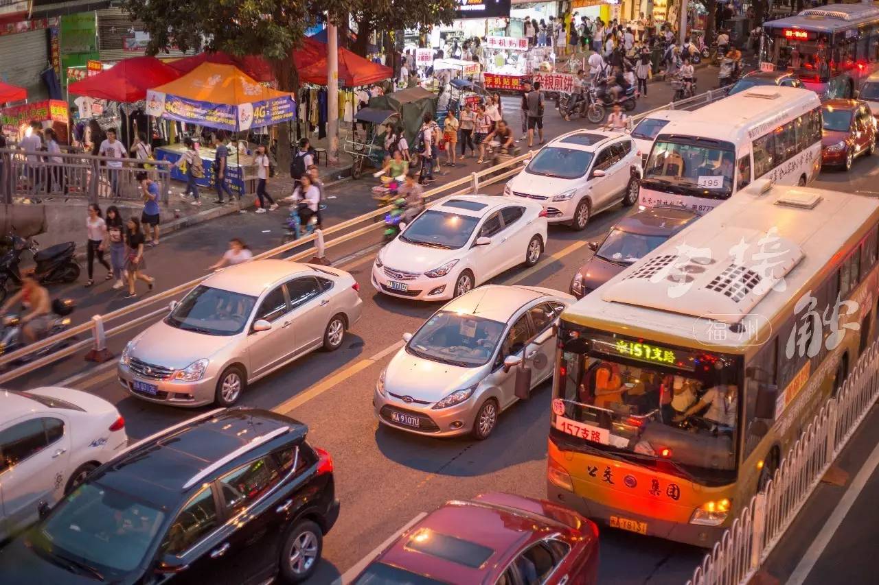 奋斗了这么多年没房，没车，没钱，你怎么就偏要留在福州？