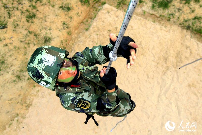 练为战!浙江海警迎端午赛"龙舟"(组图)