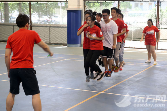 第二届上海市大学生跳绳锦标赛上海财大拉开战幕[图]