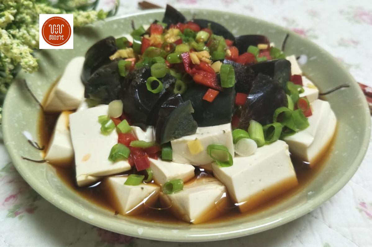 小葱拌豆腐最正宗的做法，清淡营养，一学就会，做一大盆不够吃_道菜_口感_美味