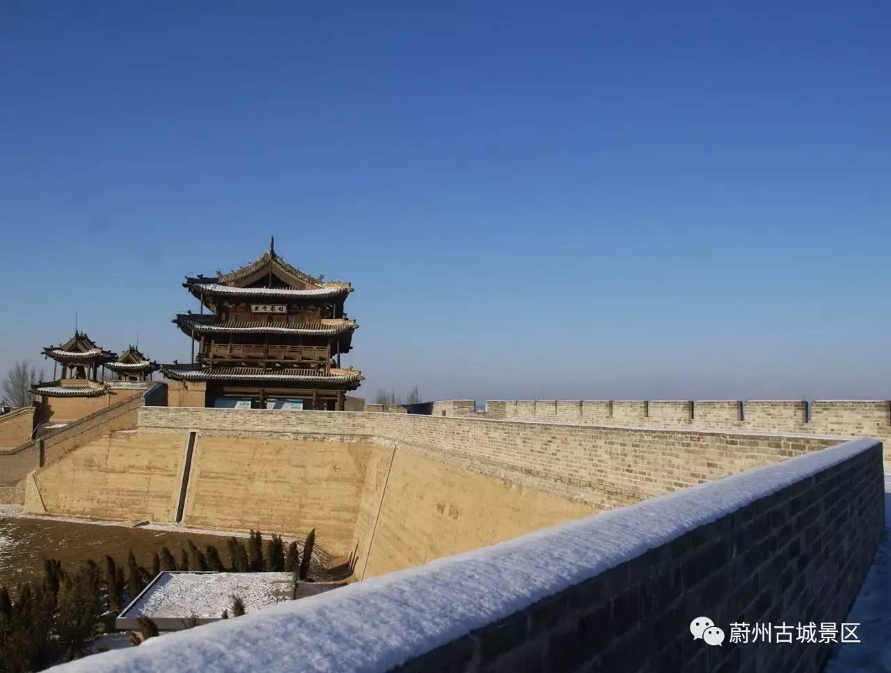 旅游 正文 小五台山自然风光 蔚州古城·玉皇阁 去玉皇阁,登城墙,近看