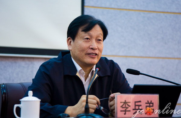 住建部村镇建设司原司长李兵弟.图片来自网络