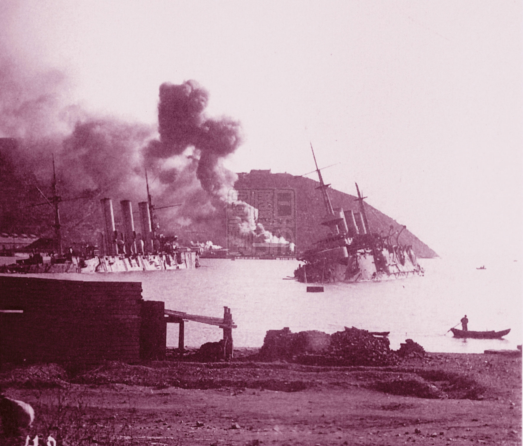 重炮低垂,巨舰倾覆:日俄战争中旅顺口俄舰被日军击沉