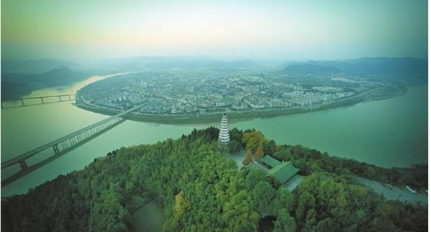 四川省一县级市，2300年前建县，张飞曾镇守此地！