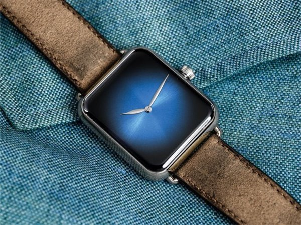 瑞士表匠模仿苹果AppleWatch做机械表，售价超18万元