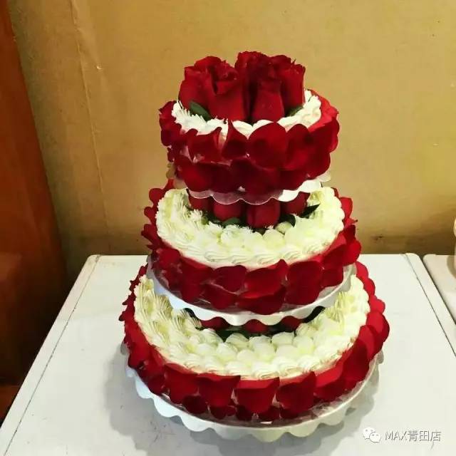 送 生日蛋糕三层