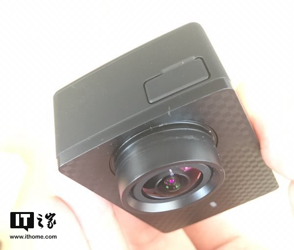 IT之家网友分享：小蚁4k运动相机开箱