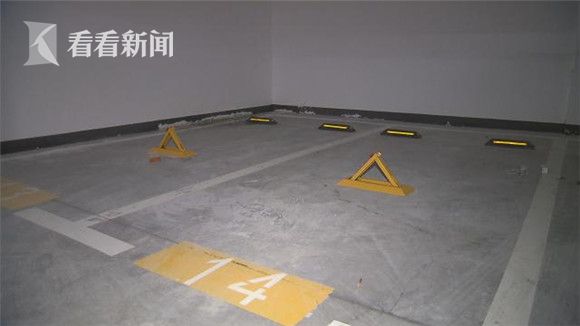 上海融信一楼盘地下车位上锁小区多个问题让业主不满(组图)