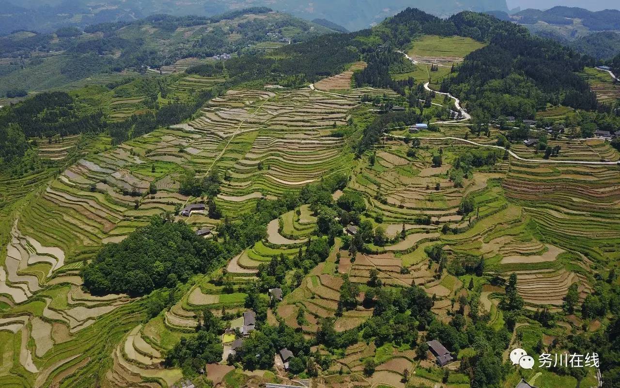 【航拍】务川县砚山镇