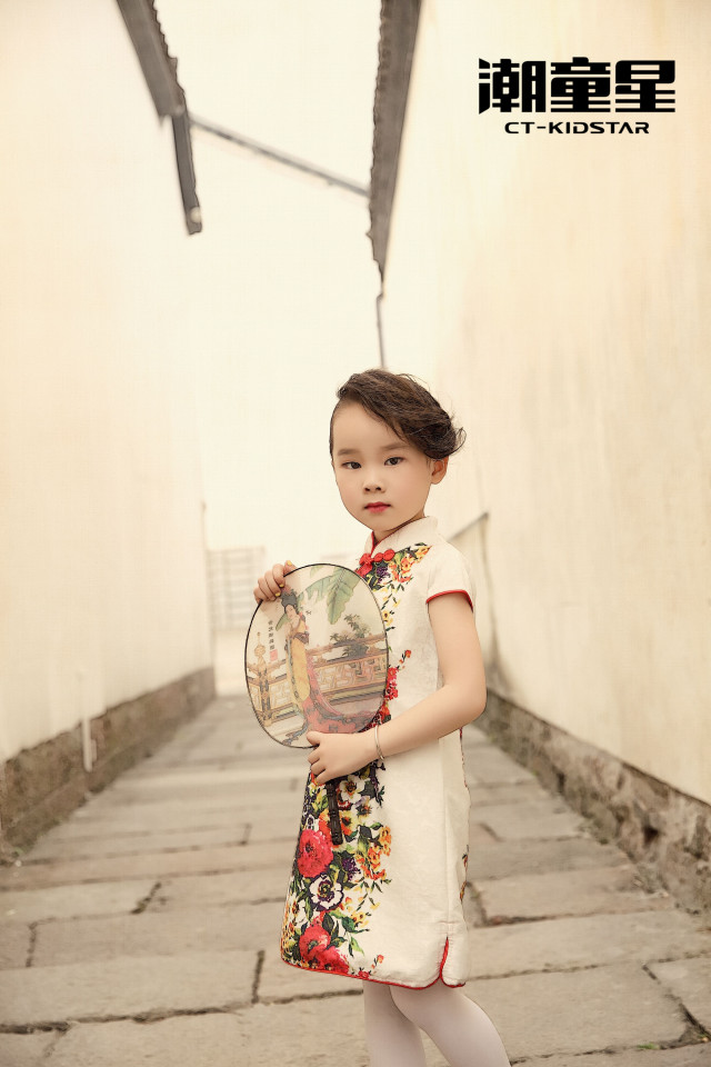 童模风采 | 杭州十四钗 · 江南旗袍行对撞春哥戛纳红毯秀!