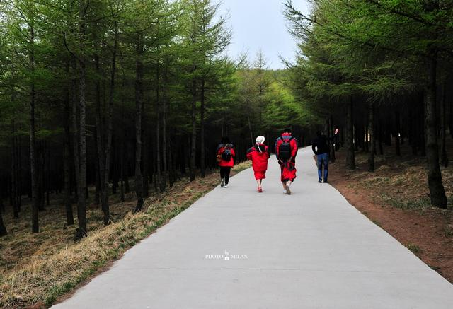 登山西红崖峡谷，赏平遥古城之美！