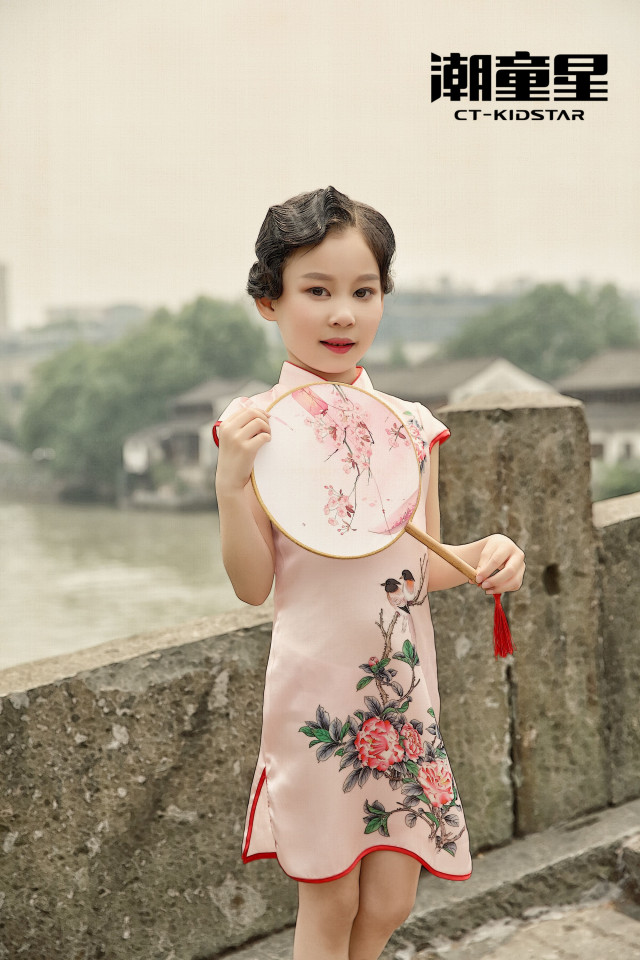 童模风采 | 杭州十四钗 · 江南旗袍行对撞春哥戛纳红毯秀!