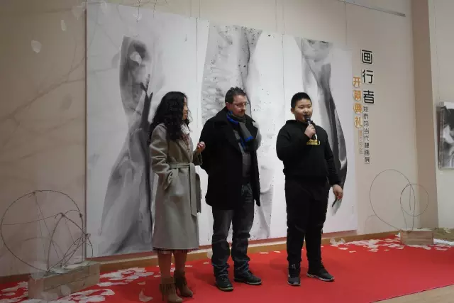 上海星云文教馆美术馆画行者郑泰均当代禅画展