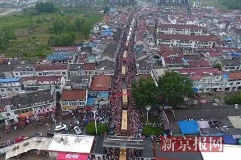 60年代中国人口_从家庭用车 论七座车市场的低迷与出生率下降(3)