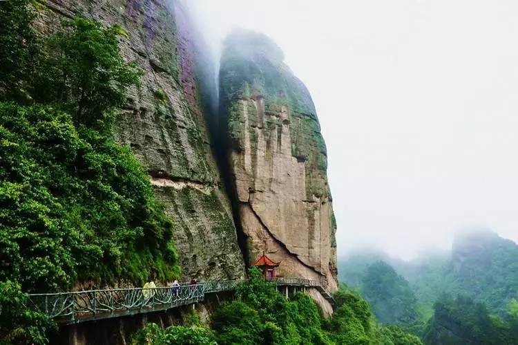 旅游 正文 作为5a级景区 崀山整个的景区涵盖广阔 门票包括abc三类