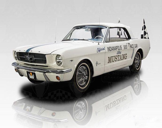 1964年的第一代福特 野马 mustang