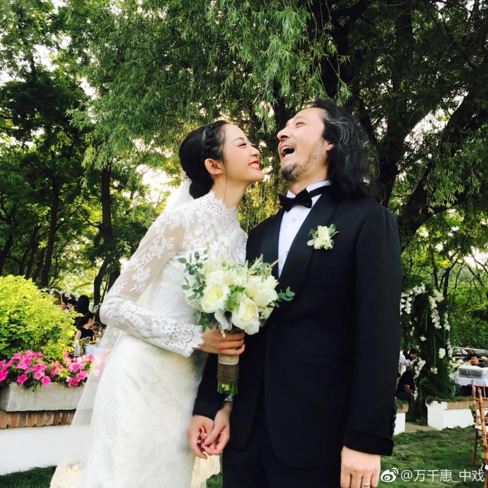 三宝万千惠婚纱照_三宝和万千惠婚纱照