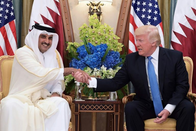 特朗普与卡塔尔元首通电话愿调停卡塔尔危机(组图)