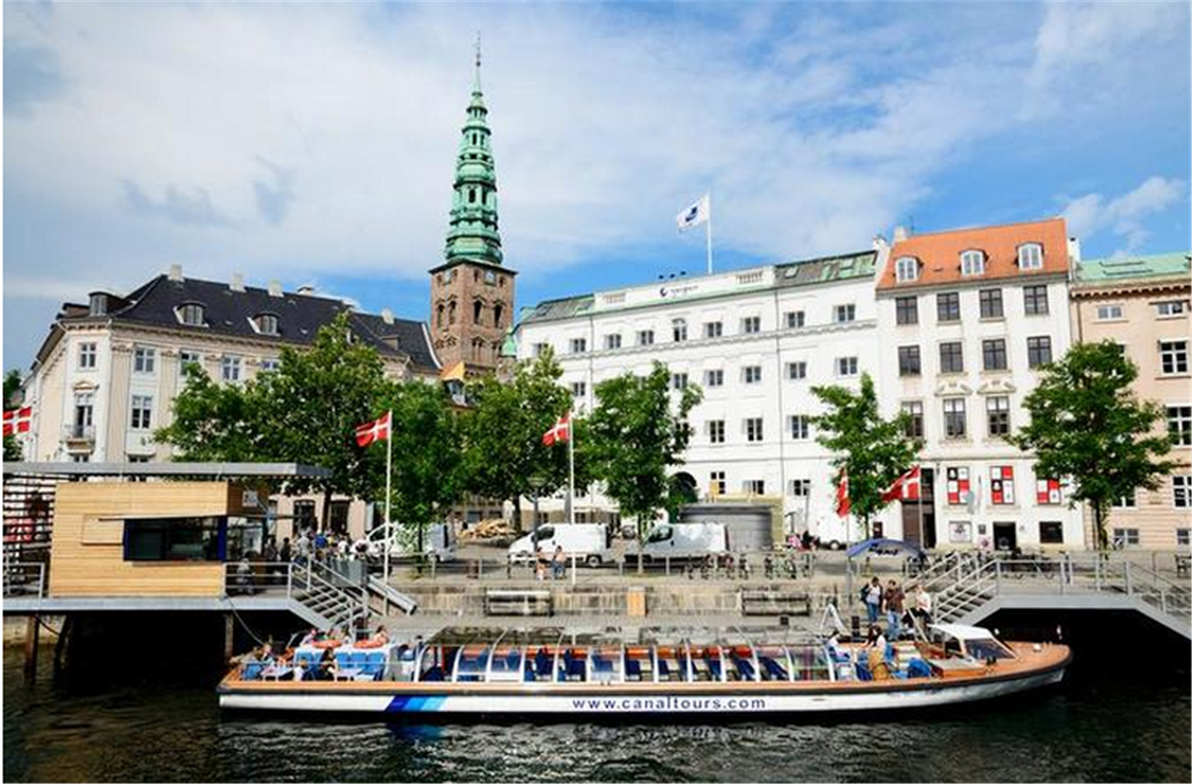 带着宝宝看小美人鱼—丹麦哥本哈根运河观光之旅