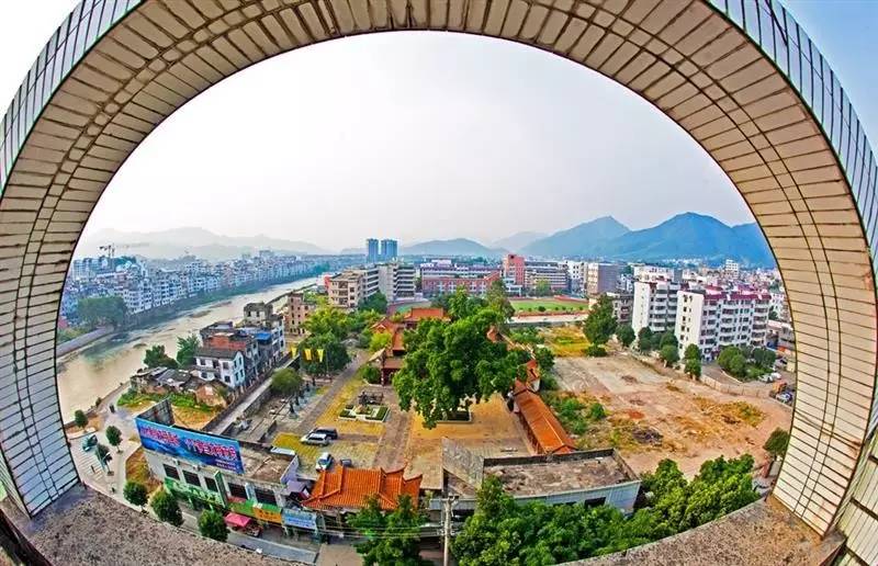 景点 永安王城aaaa级景区 西河镇隶属于广西壮族自治区梧州市蒙山县