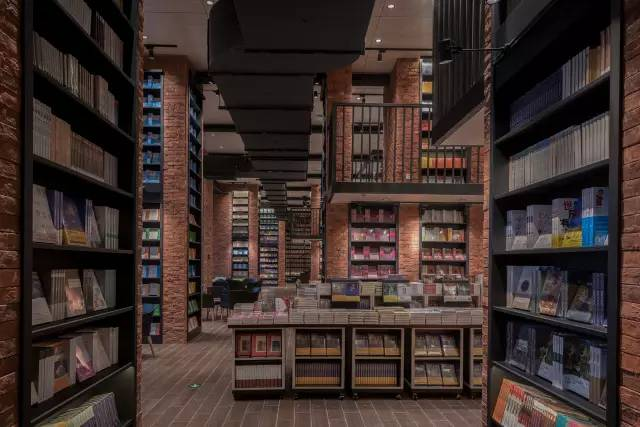 ＂中国最美书店＂——成都钟书阁！