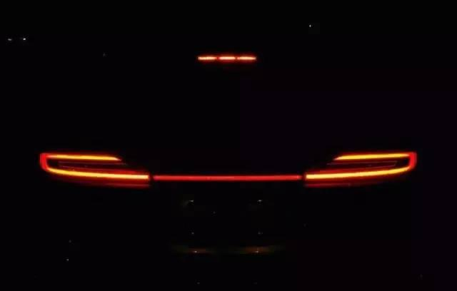 黑夜里最亮的汽车尾灯,你能认出几个?
