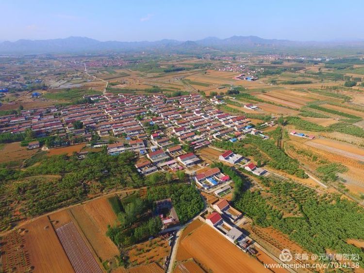 刘满仓 航拍 堪舆学家说:辽太子墓是个绝佳的风水宝地,北靠山