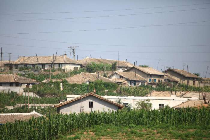 平壤郊外的农村:朝鲜农民的平凡生活