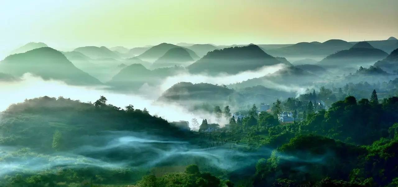 6.17 百里杜鹃初水花源漂流节正式拉开帷幕