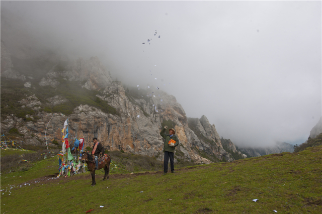 【旅游】隐没的天堂扎萨格神山!