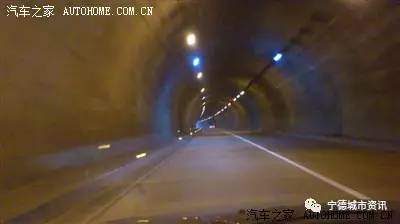 油车岭隧道是福建省高速公路第一深竖井,也是全国第一条采用反井钻法