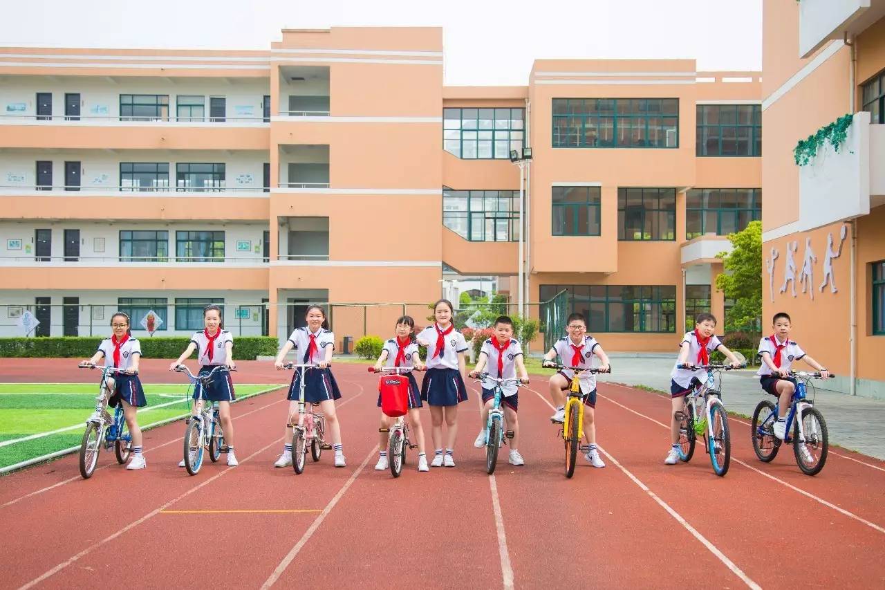 奔跑吧612慈溪实验小学2017毕业季微电影上线