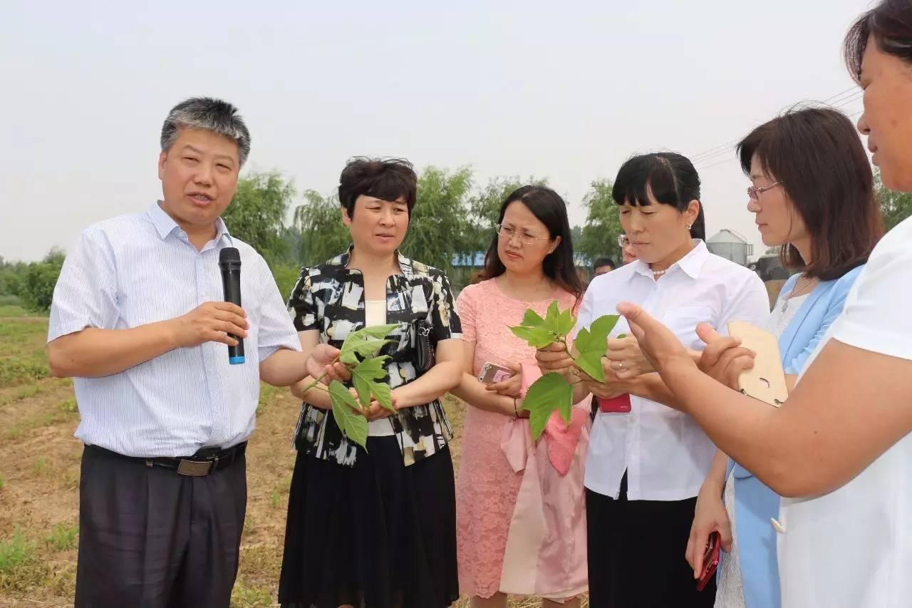 [新闻]山东农业大学刘玉升教授,东营市妇联一行莅临荣达参观交流