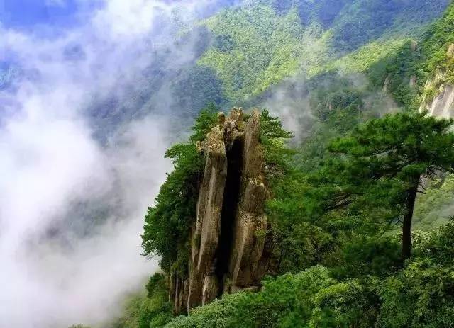 羊狮幕位于国家级风景名胜区,国家自然遗产地,国家森林公园,国家地质