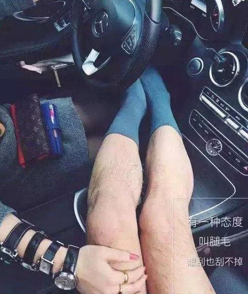 为什么奔驰让男性车主们着迷难道是为了这个动作