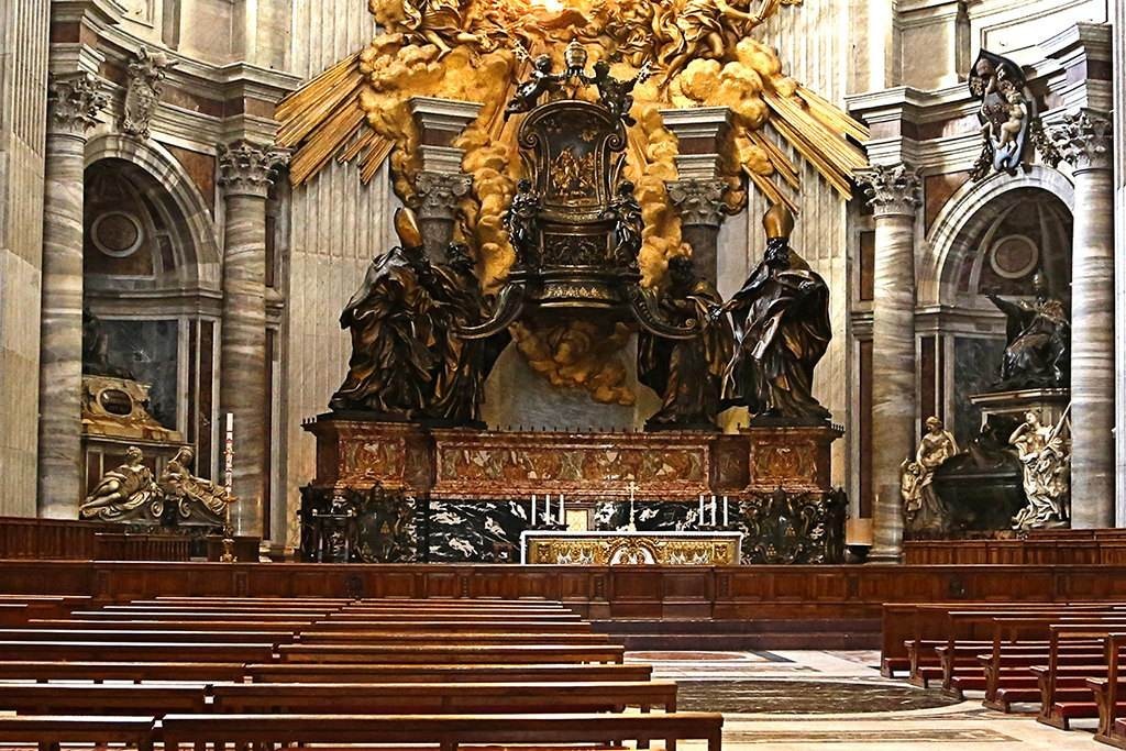 梵蒂冈才是欧洲最大的豪门:中世纪教皇们有钱有权有私