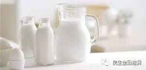 养生纯牛奶高钙奶？牛奶应该怎么选？