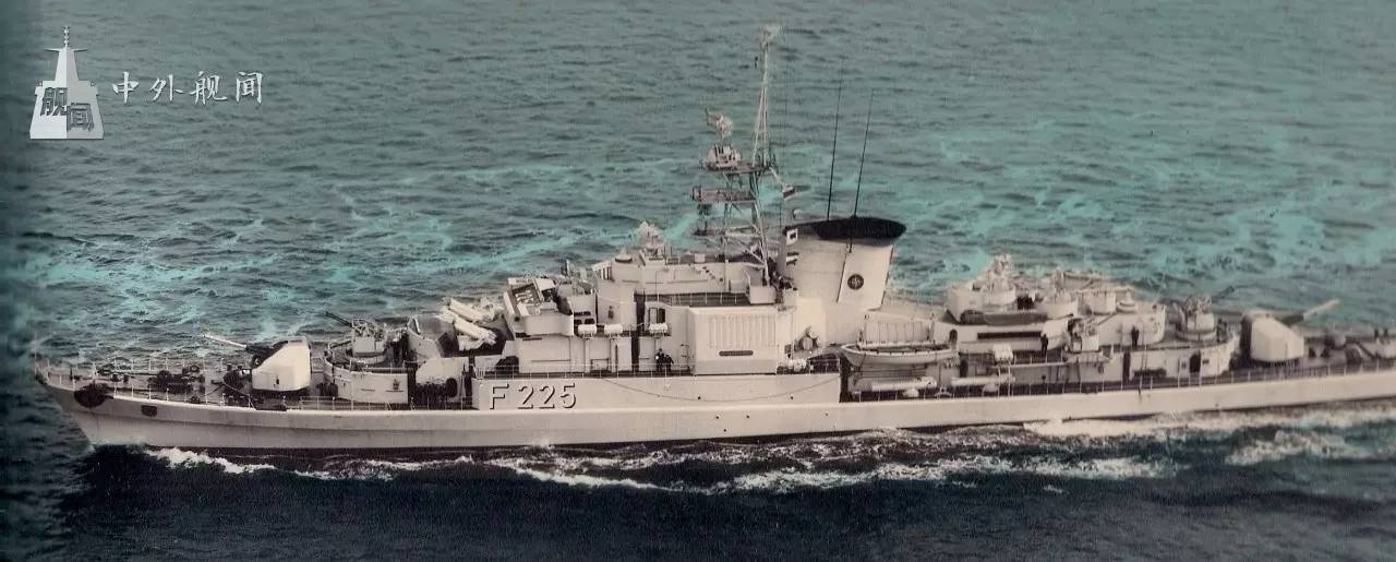 德国海军f120科隆级护卫舰布伦瑞克号,80年代出售给土耳其命名为