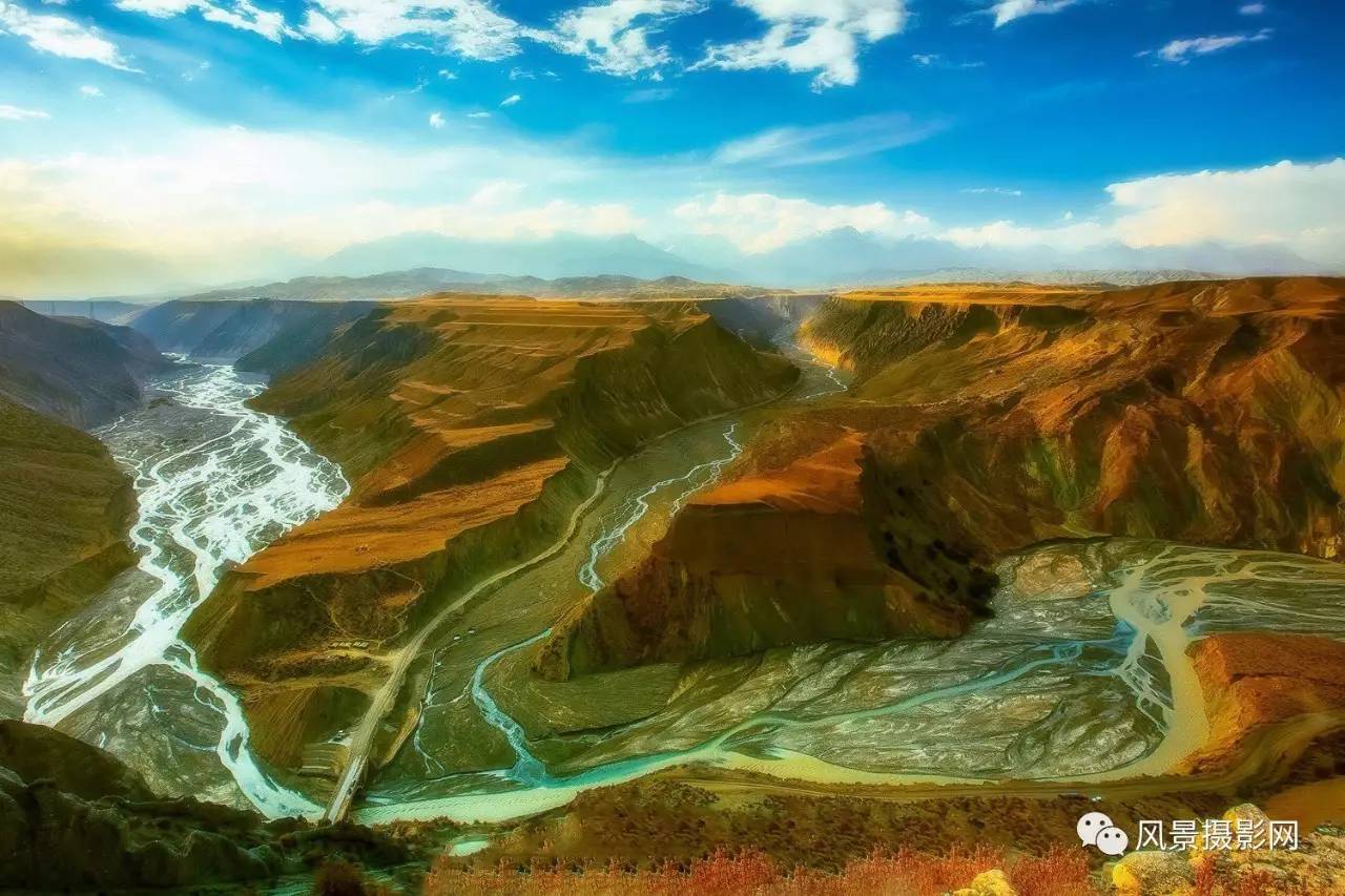新疆景观.壮美的奎屯河大峡谷