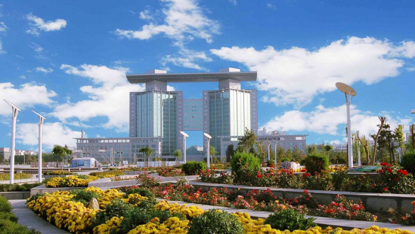 甘肃省面积最大的市和面积最小的市