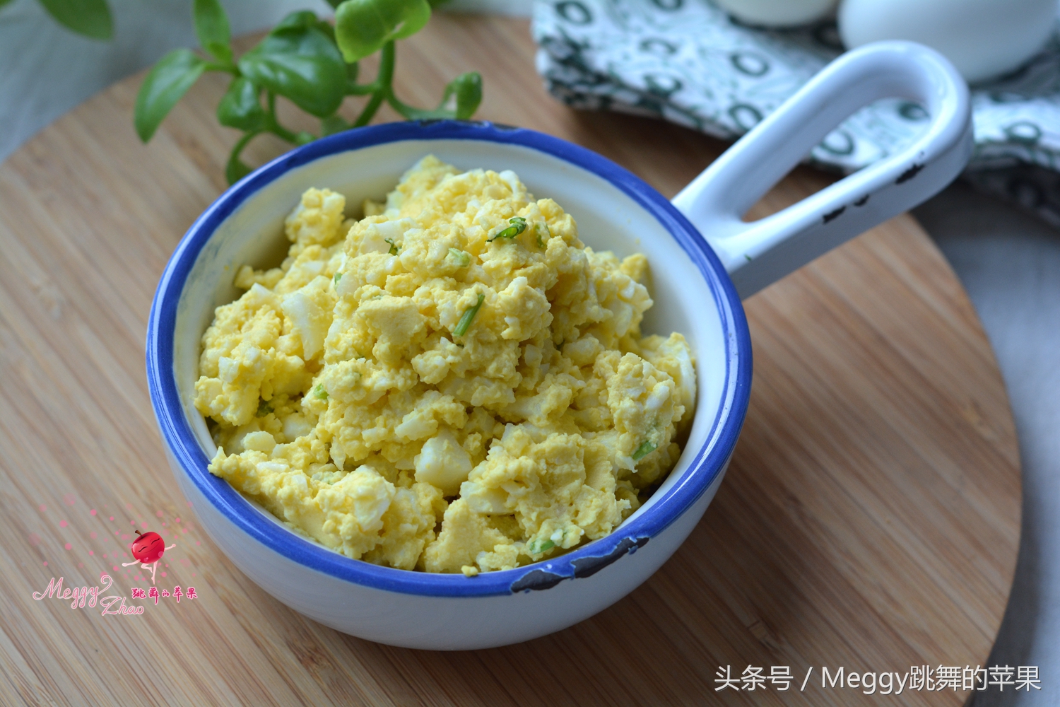 蒜苔炒鸡蛋,蒜苔炒鸡蛋的家常做法 - 美食杰蒜苔炒鸡蛋做法大全