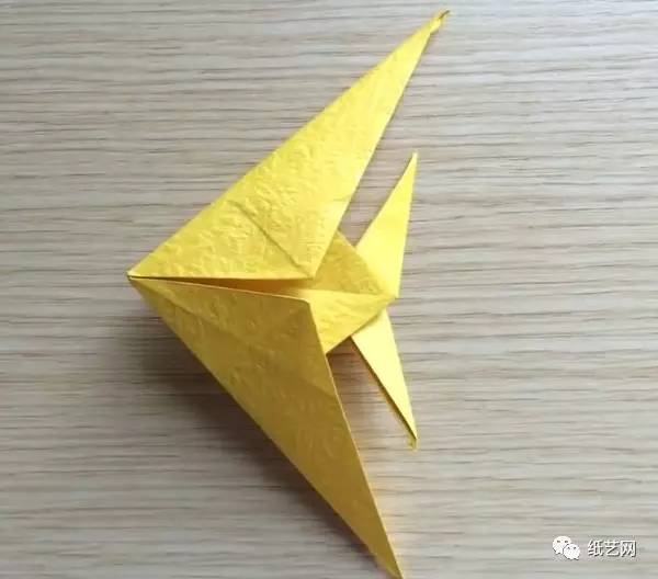 折纸鱼大全—折纸神仙鱼的折纸视频教程