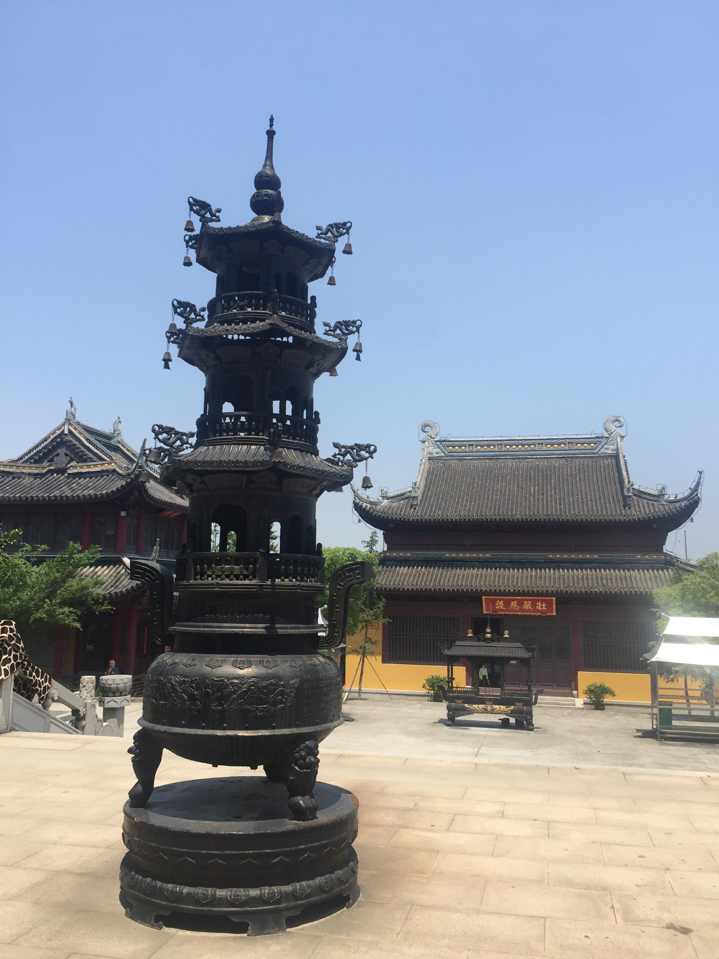 无锡雪浪山下题写"横山寺"匾额时顾皋还是位秀才