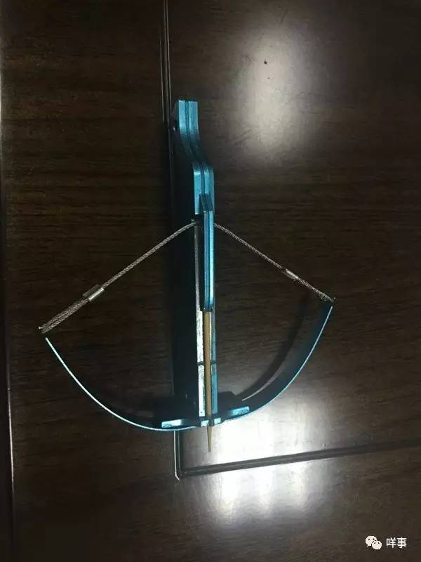 学生间流行的金太阳官网玩具“牙签弩”分明就是凶器能射进肉里4厘米！广东也出现了！(图3)