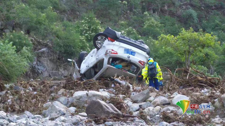 北京门头沟突发泥石流致5人死亡 仍有多人失联