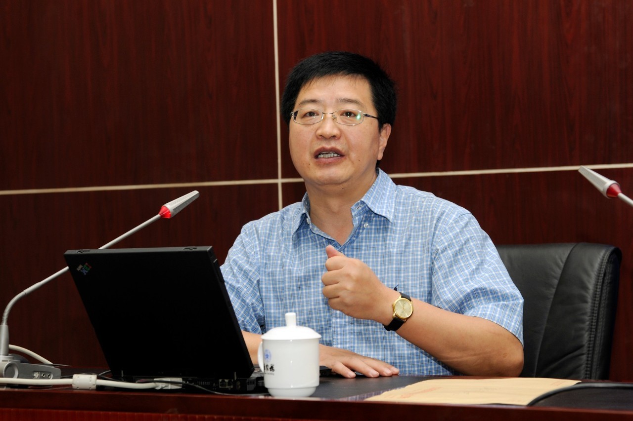 李瑾瑜:西北师范大学教育学院前任院长,教授