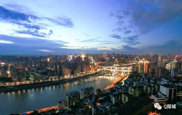 重庆10个绝佳夜景拍摄地 分分钟美炸你的朋友圈